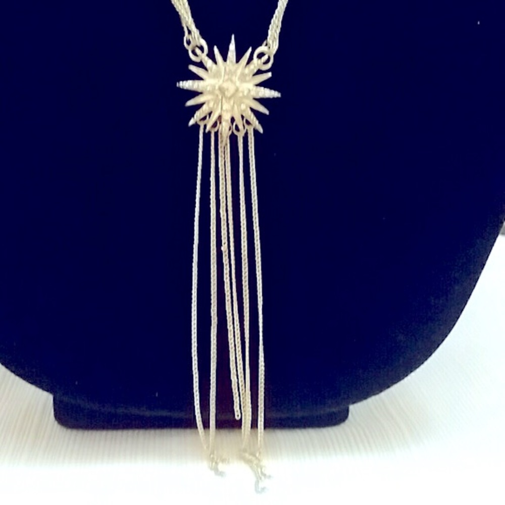 Necklace - Picture 2 of 2